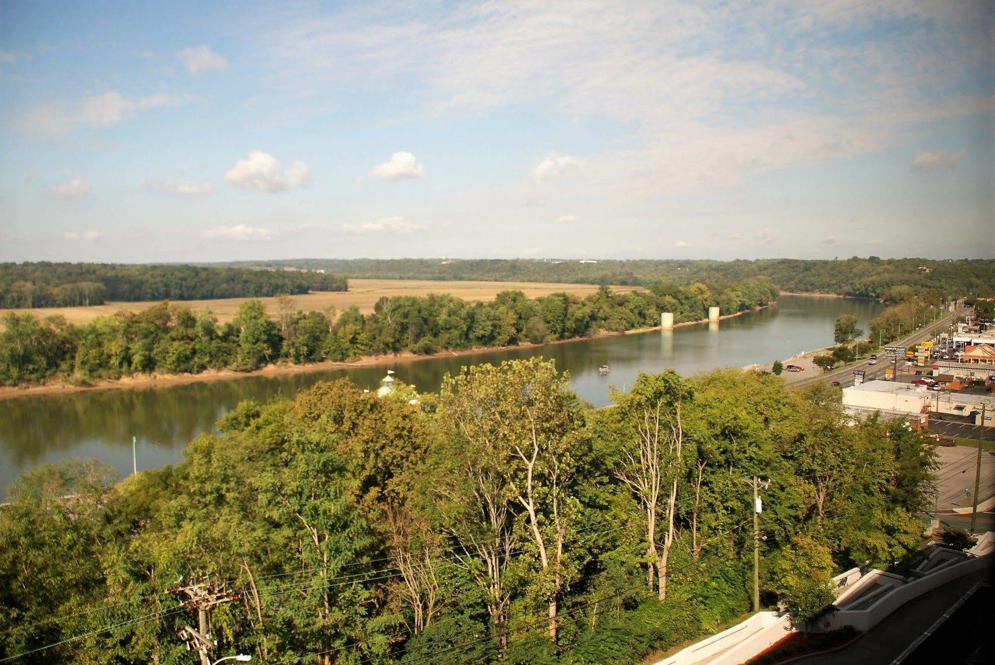 Doubletree By Hilton Clarksville Riverview מראה חיצוני תמונה